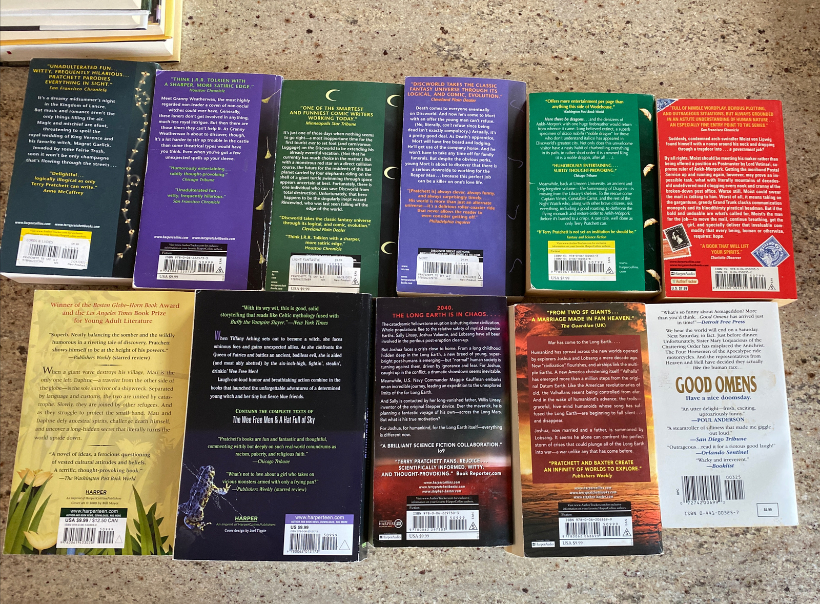 Terry Pratchett–Lot of 11 PB, 4 HC various titles, Good Omens, Jonny & the Bomb