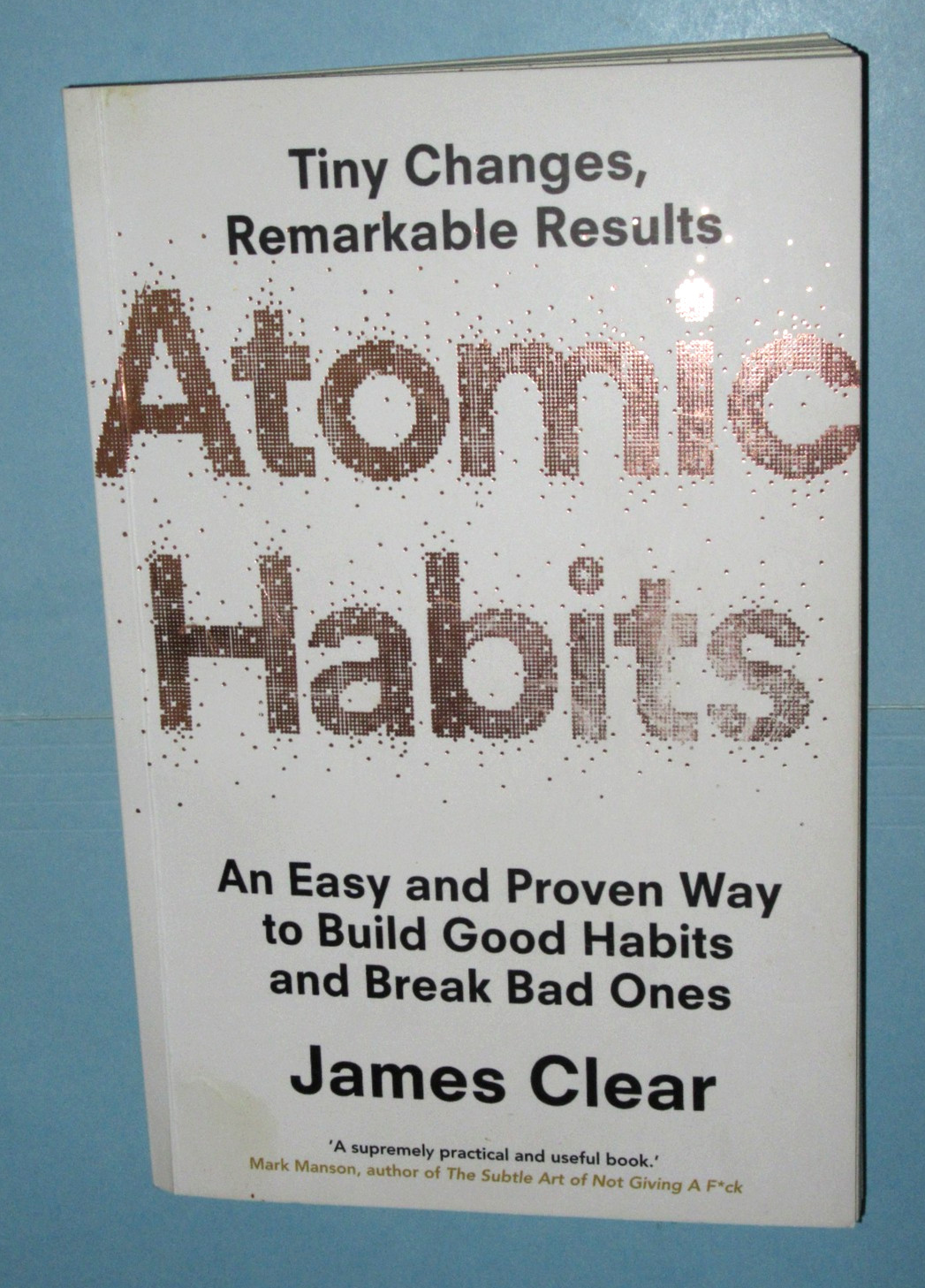 ** “ATOMIC HABITS” by James Clear ~ Original UK Penguin Edition 2018 ~Fine Cond.