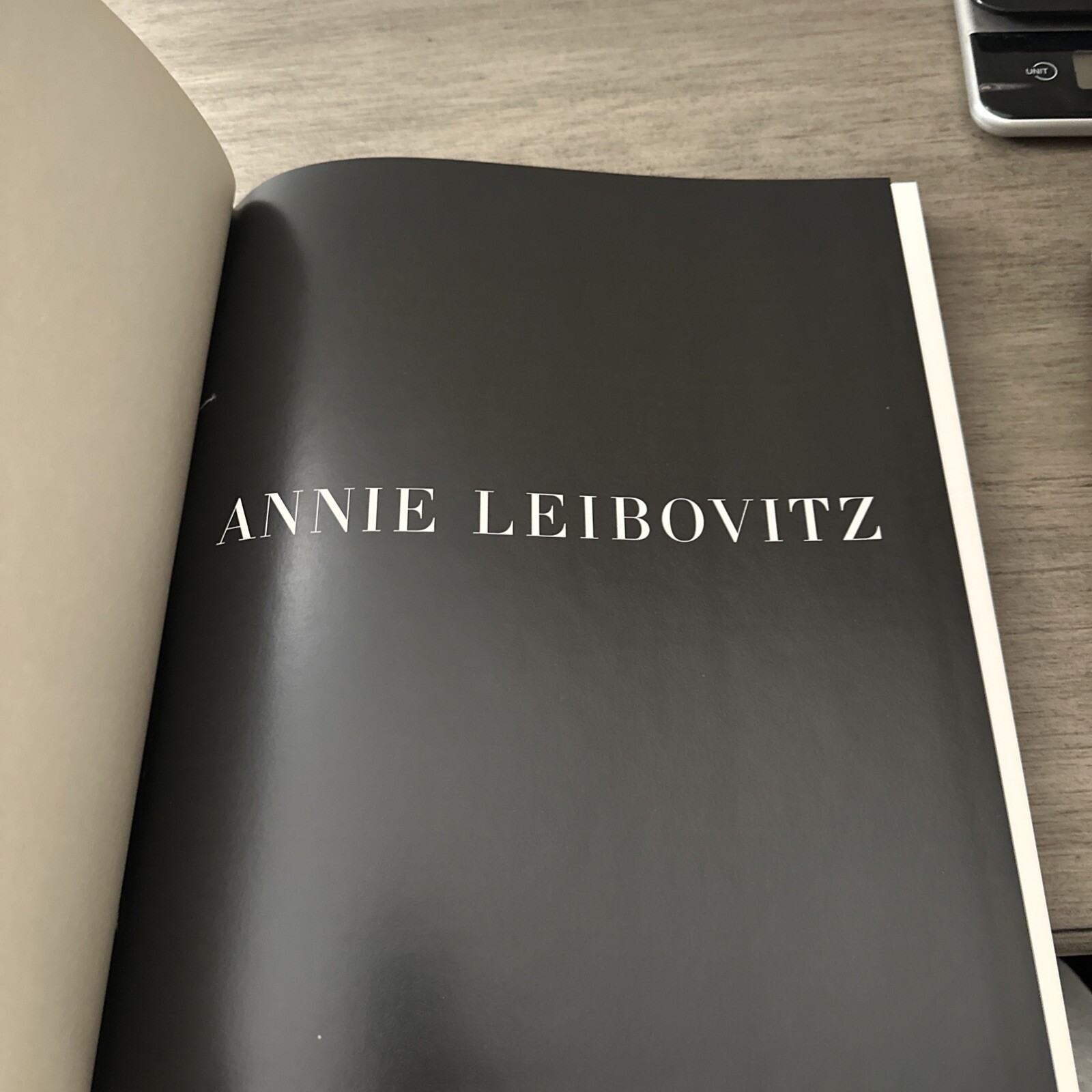 Photographs by Annie Leibovitz 1970-1990 Hardcover 1991 1st Edition Dust Jacket