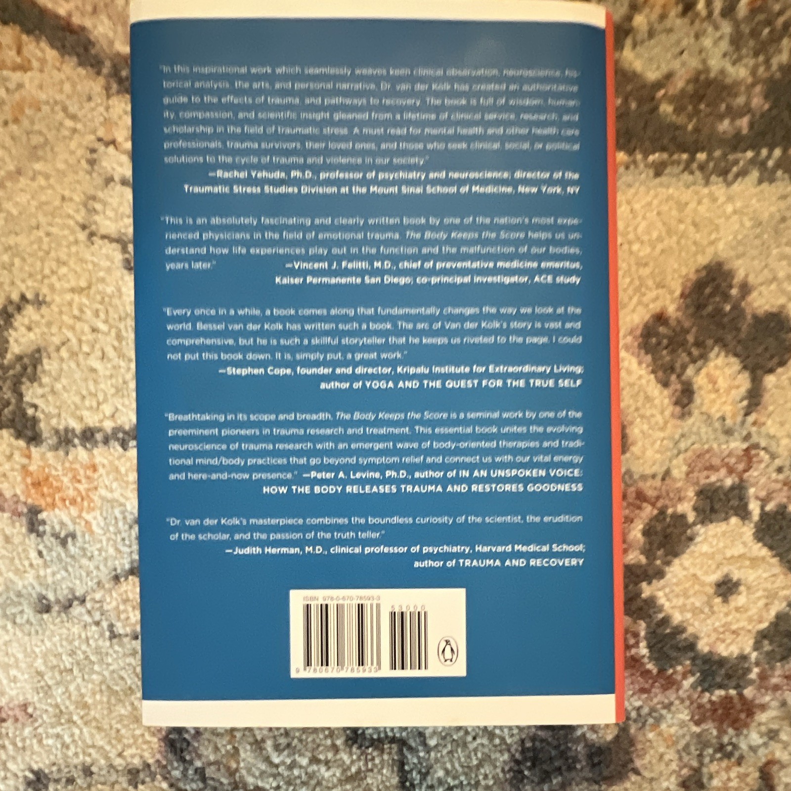 Bessel van der Kolk, M.D. The Body Keeps the Score PB Trauma Healing Nonfiction
