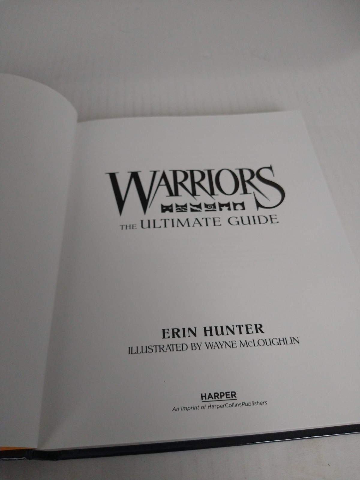 Warriors The Ultimate Guide By Erin Hunter Hardback 221 Pages Full Color Art