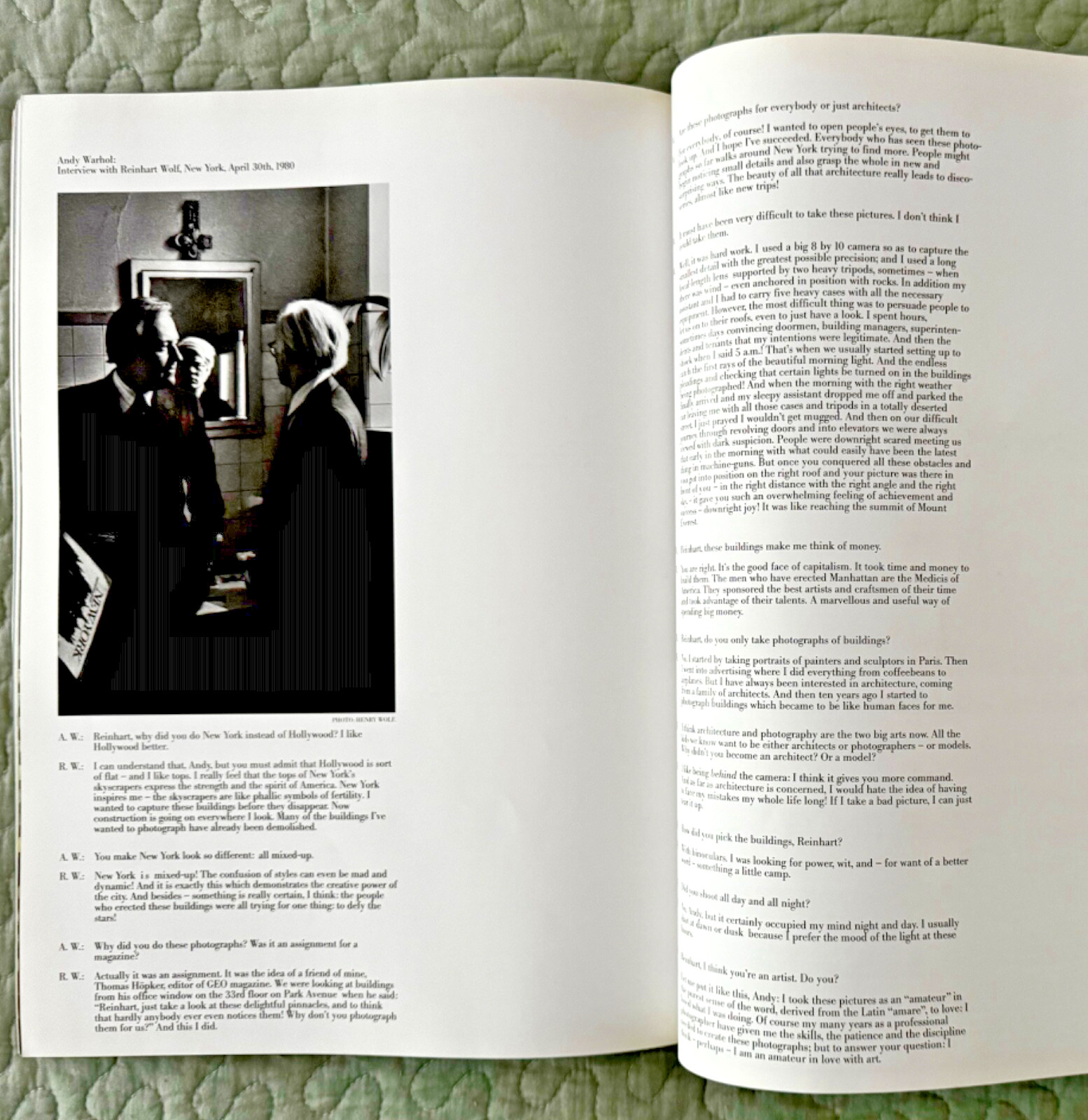 New York in Photographs by Reinhart Wolf 2002, trade paperback, 76 pages, NYC