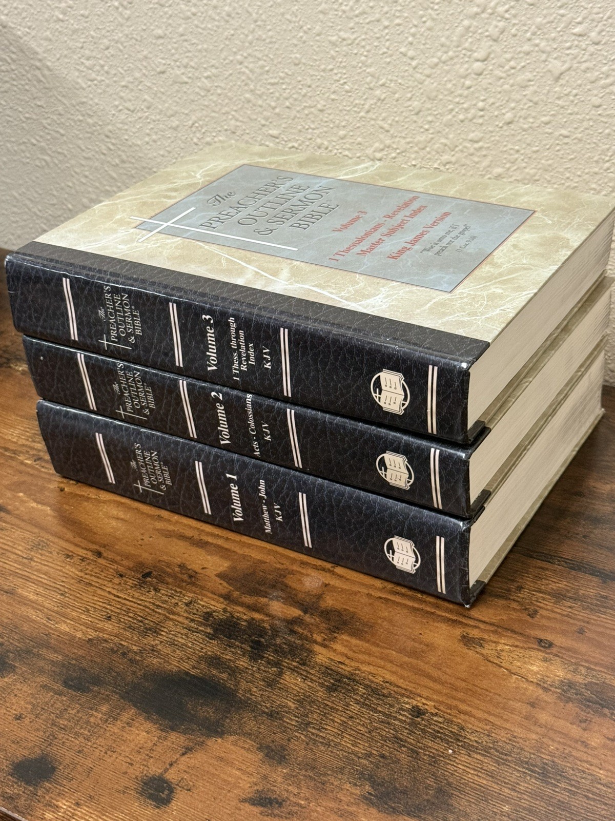 Preacher’s Outline & Sermon Bible-KJV Hardcover Leadership 3 VOLUMES