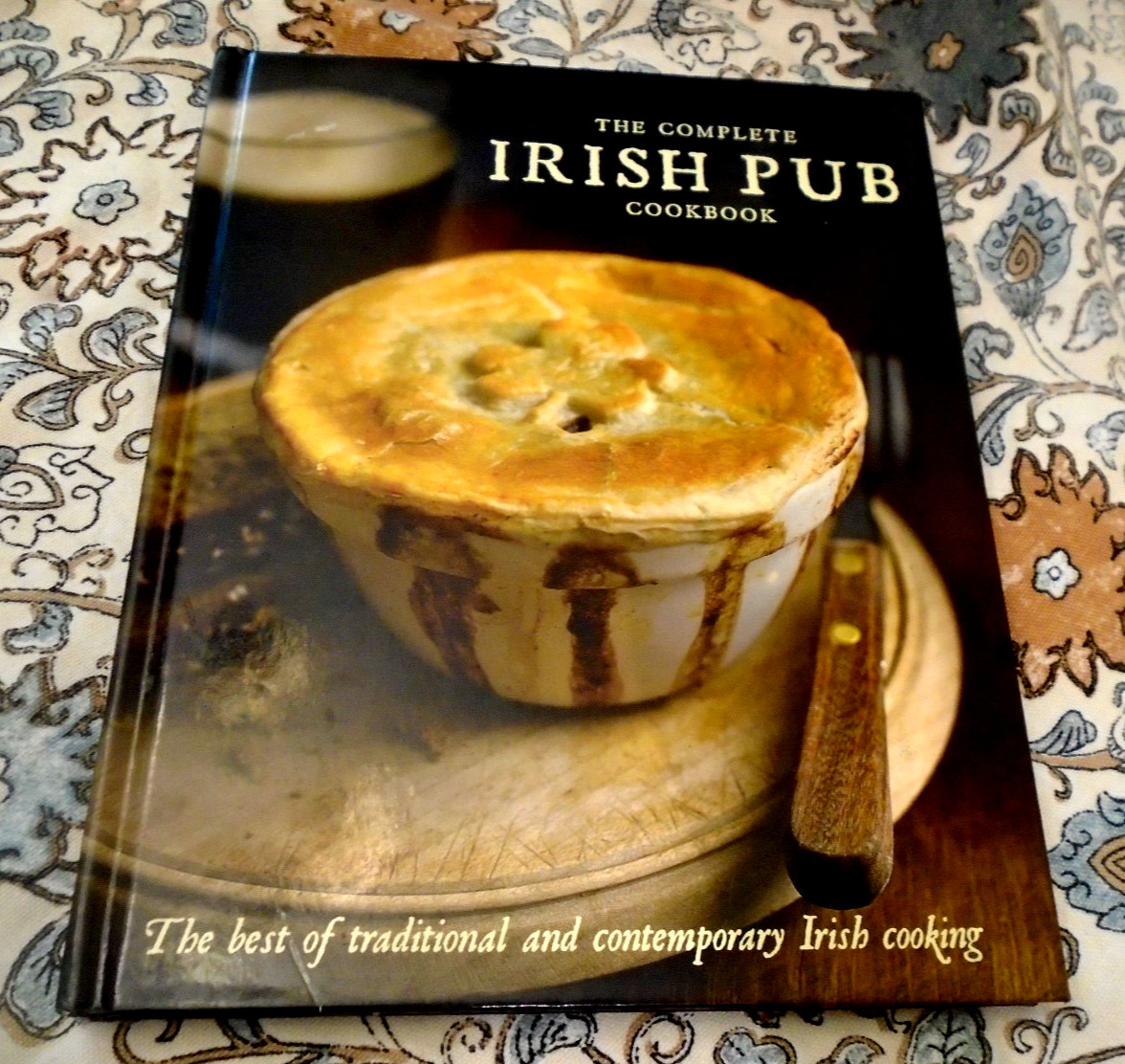 Traditional Irish Recipes John Murphy hand scribed Margaret Batt 1988 + bonus