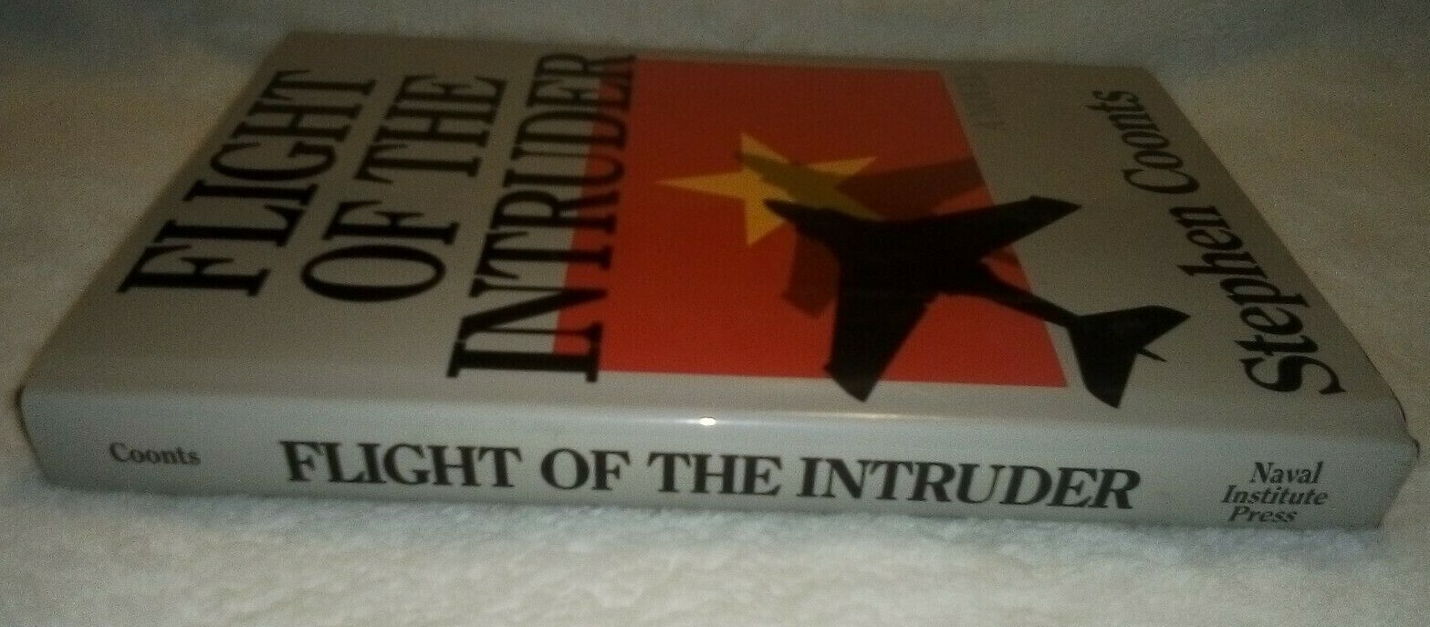 Flight of the Intruder by Stephen Coonts Vtg 1986 HC Naval Institute Press