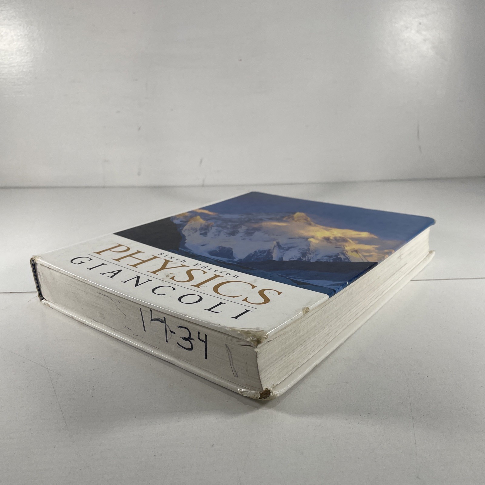 Physics Giancoli, Sixth Edition – Hardcover, by Giancoli Douglas C.