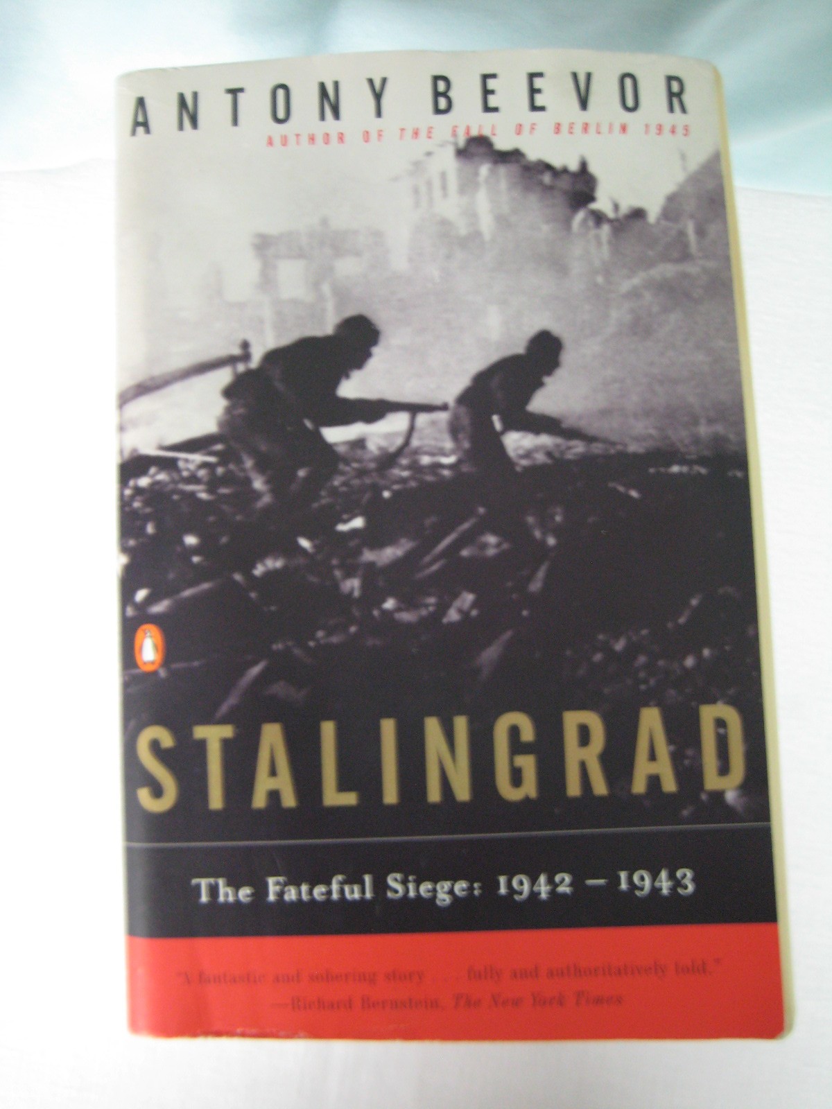 Stalingrad by Antonyy Brevor The Fateful siege 1942-1943 Paperback 493 pages