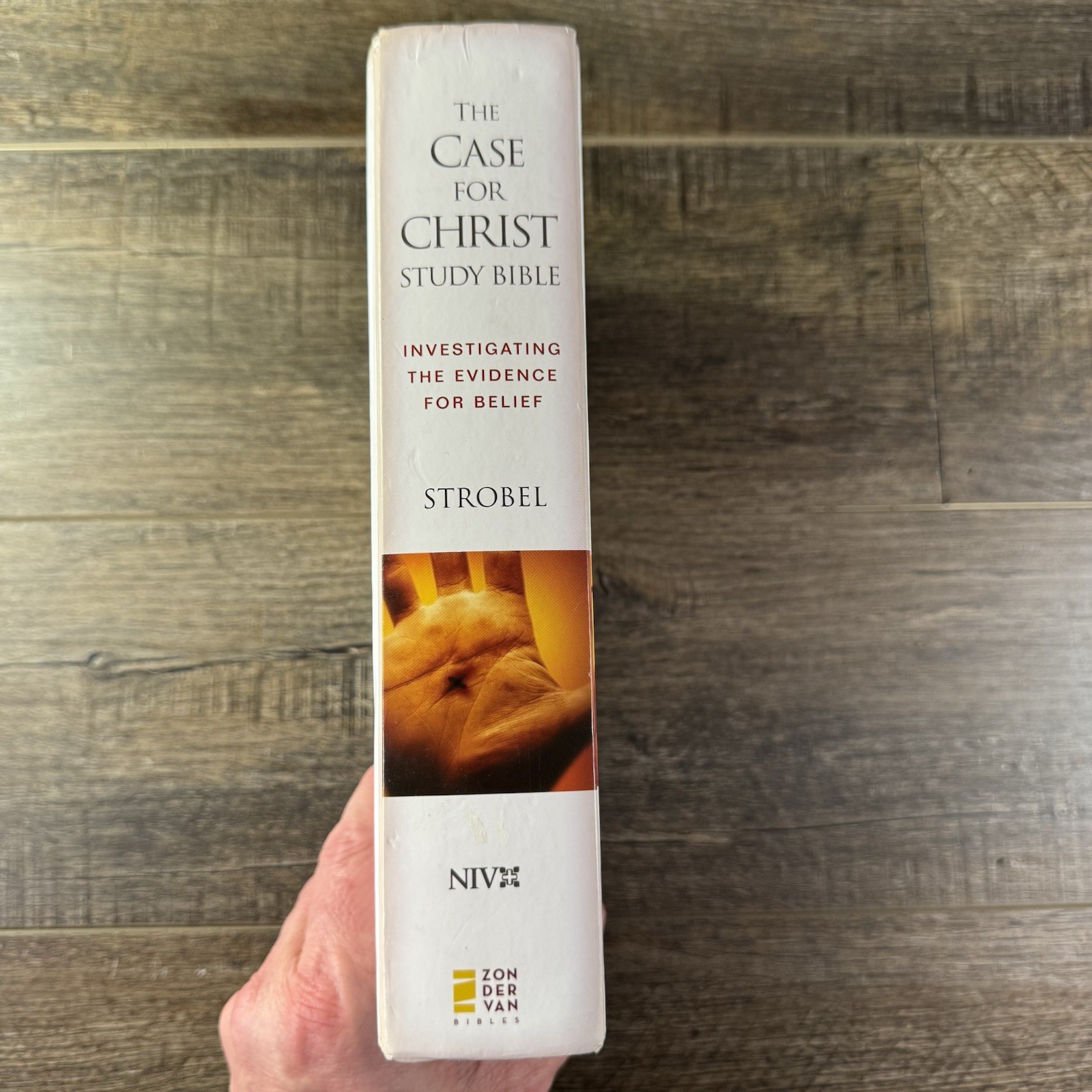 The Case For Christ Study Bible: Investigating The Evidence For Belief