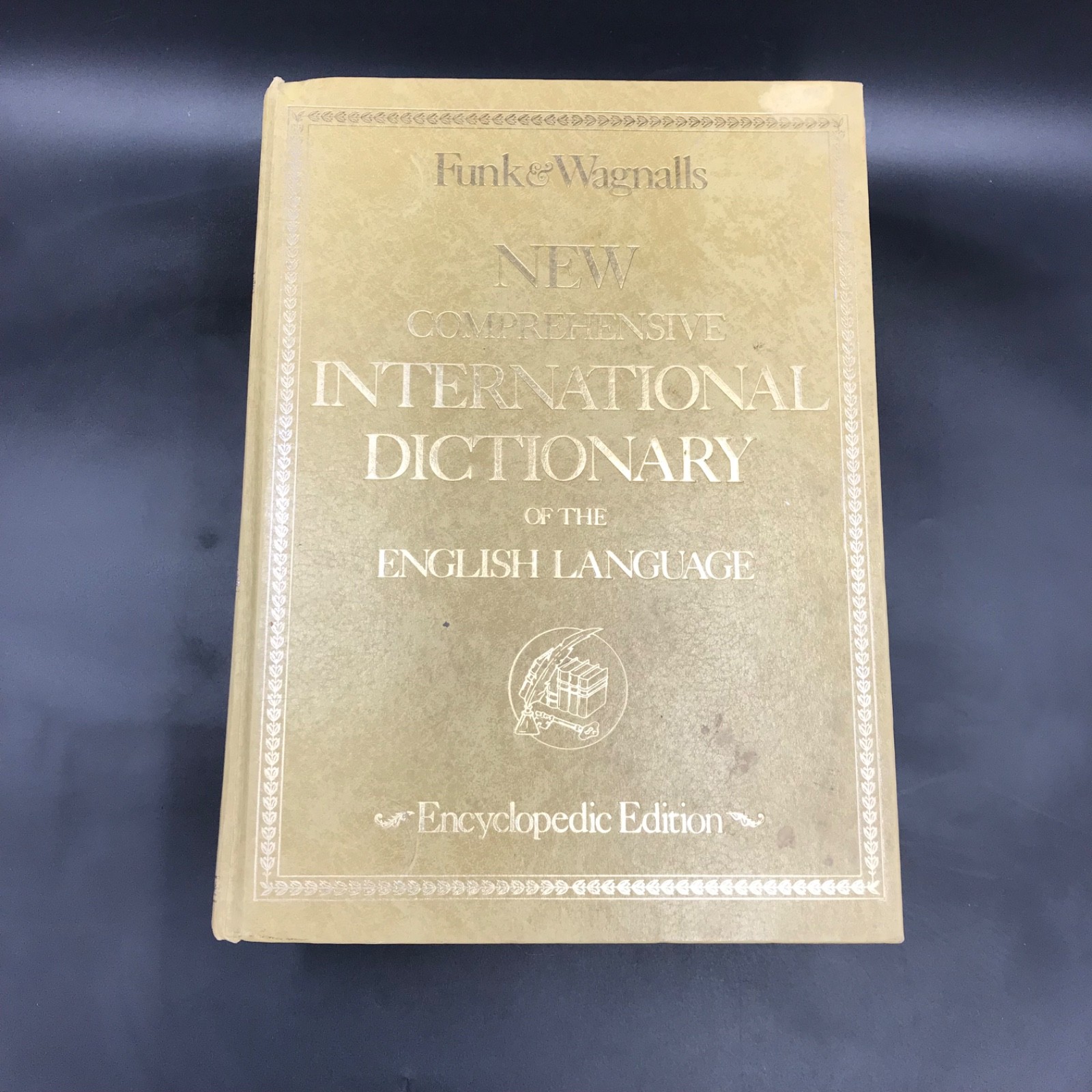 Funk & Wagnalls New Comprehensive International Dictionary of The English Lang.