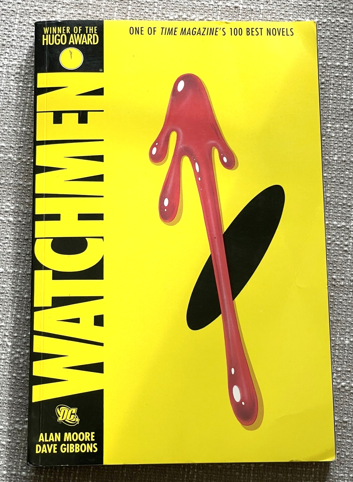 Watchmen by Alan Moore and Dave Gibbons (Paperback)