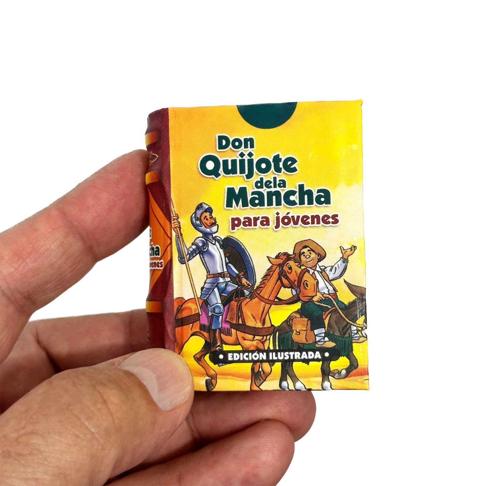 new Don Quijote de la Mancha para Jóvenes mini book 2.65″ high hardcover 438 pgs