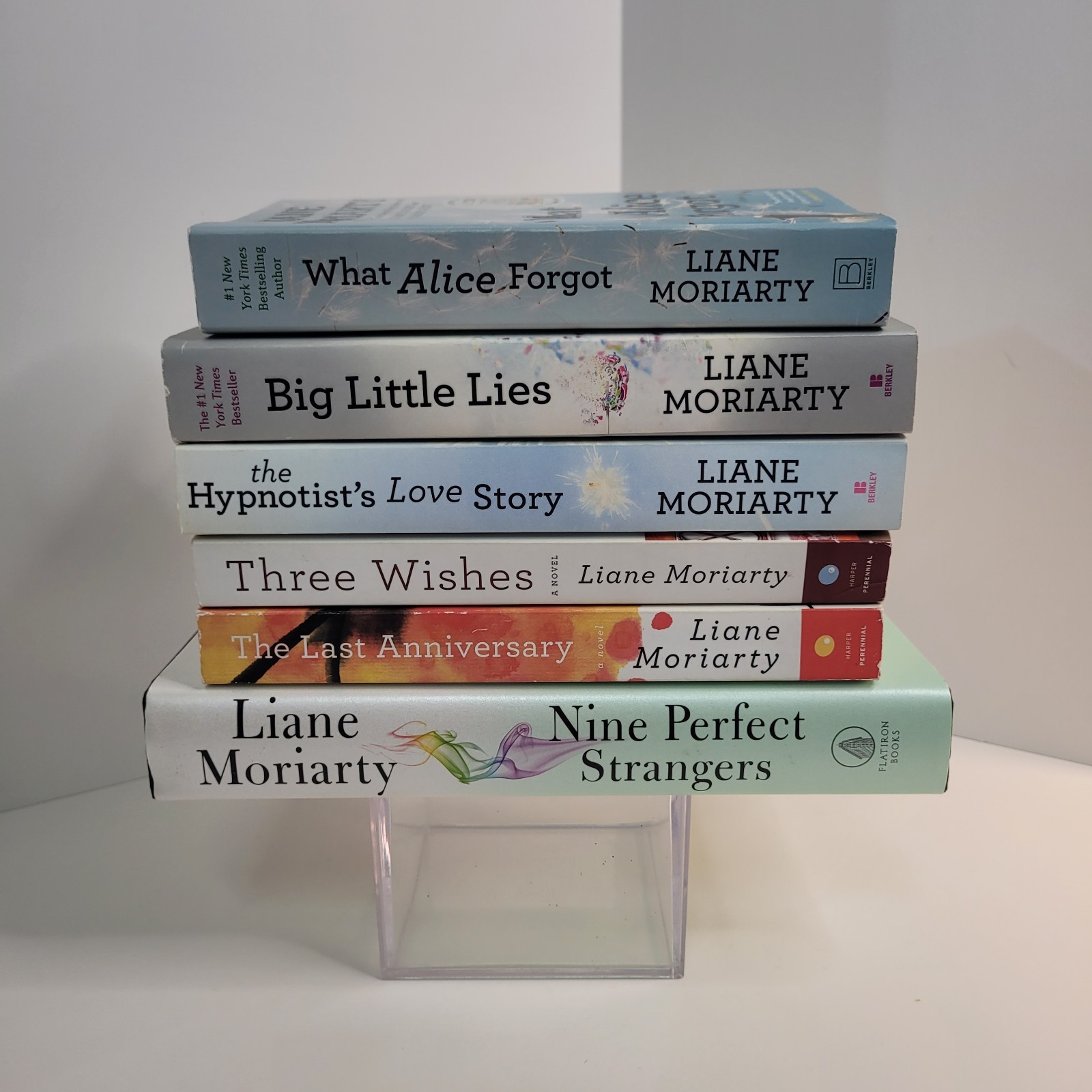 Liane Moriarty Book Lot Of 6 Hardcover Papaerback Nine Perfect Strangers