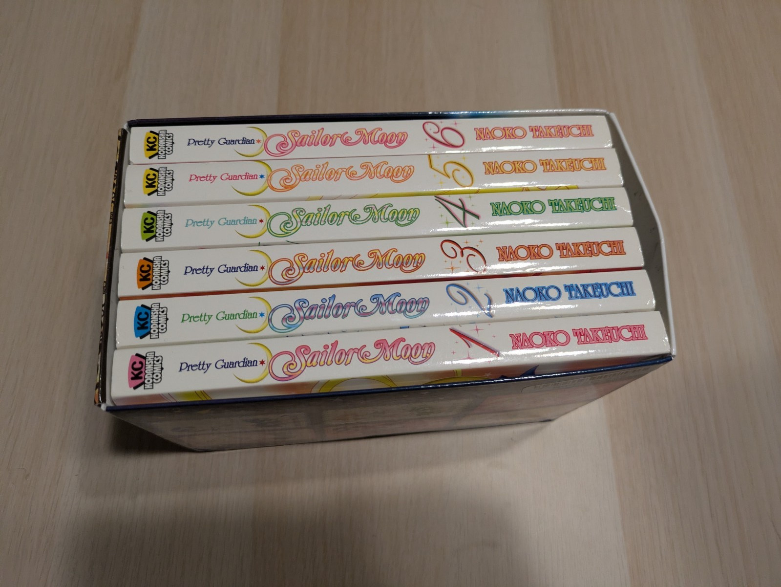 Sailor Moon Manga Collection 1 Volumes 1-6 With Case English Kodansha Comics