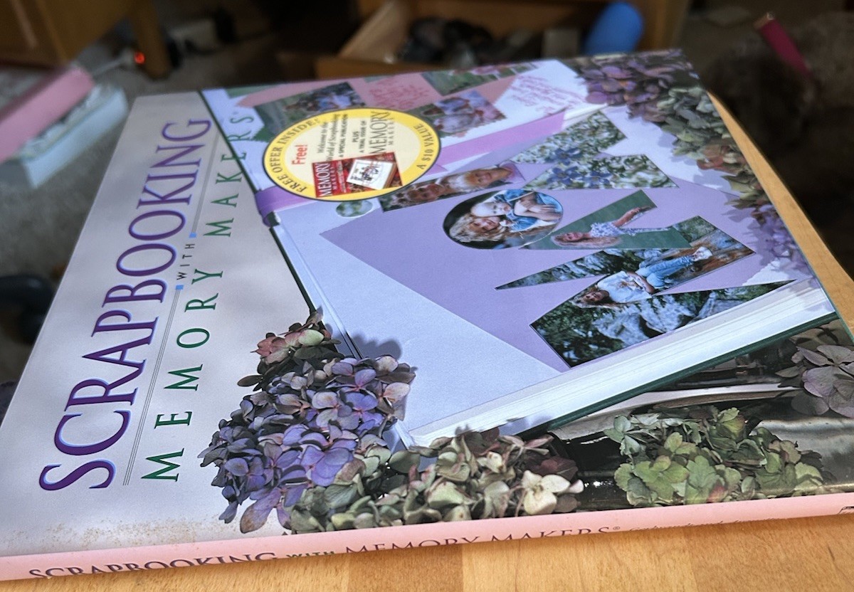 Scrapbooking with Memory Makers Michele Gerbrandt Kerry Arquette 1999 HCDJ