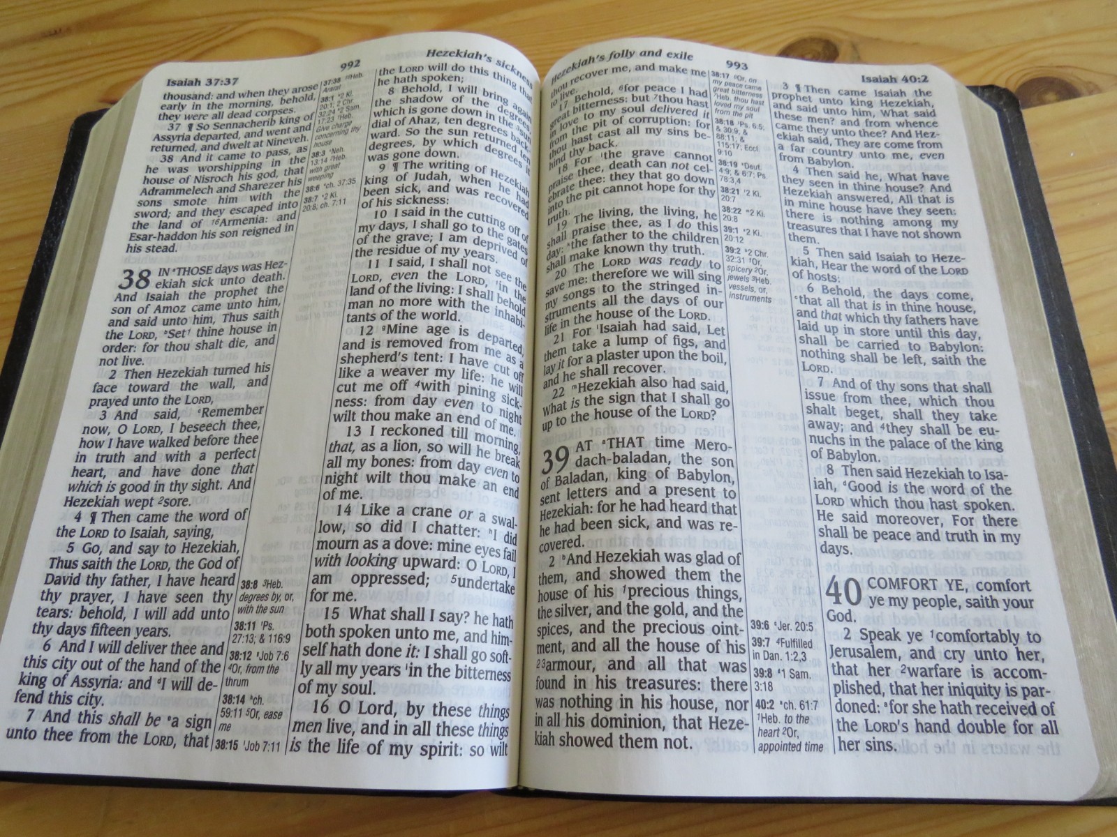Zondervan Giant Print Center Column King James Reference Black Holy Bible