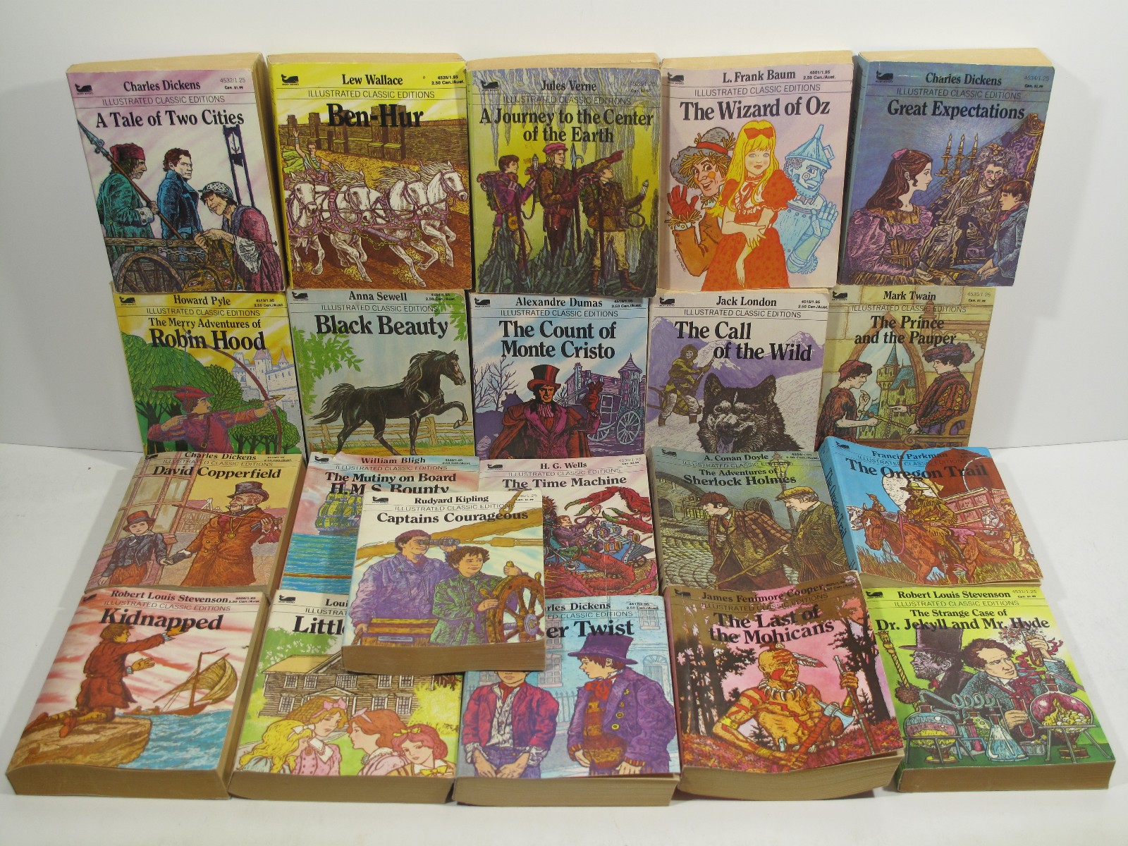 VTG Lot of 21 Illustrated Classic Edition Mini PB Books~Fantasy~People~Animals