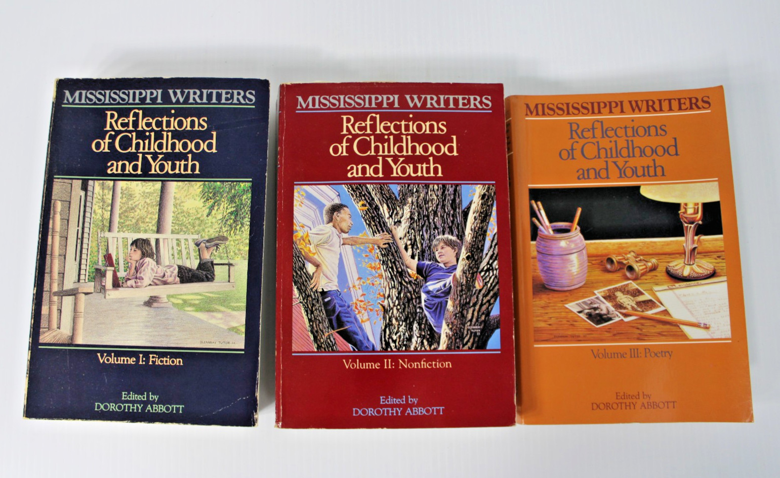 Mississippi Writers: Reflections of Childhood and Youth Volumes 1,2,3 Literature