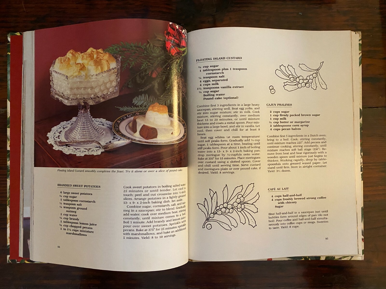 Christmas With Southern Living — Cookbook 1986 — 244+ RECIPES / 156 PAGES