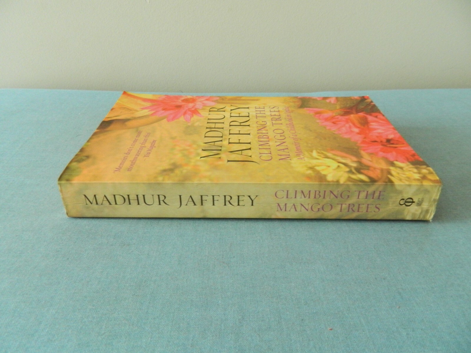 Vintage BOOK CLIMBING THE MANGO TREES MADHUR JAFFREY Paperback Ebury Press 2005