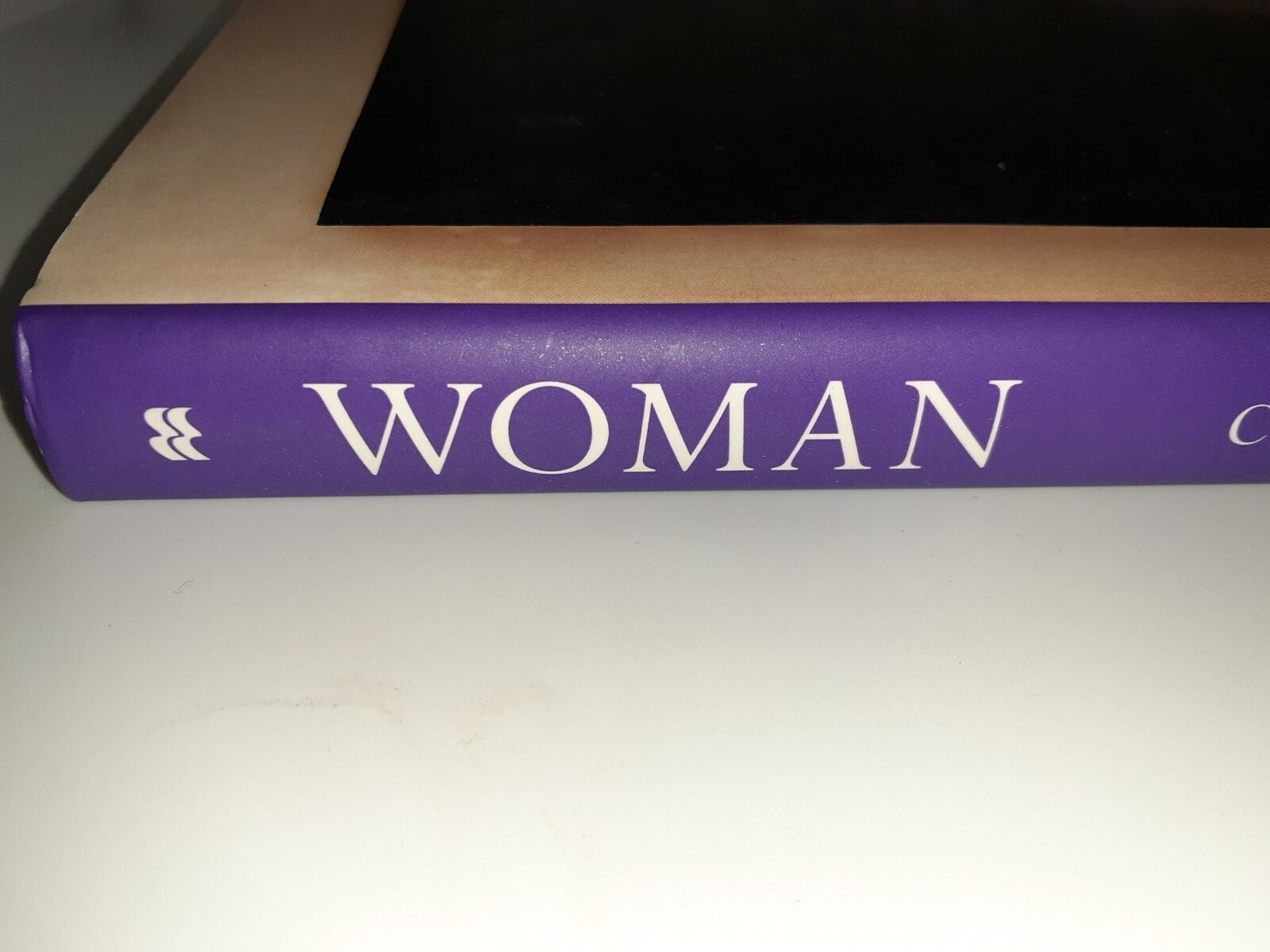 China Hamilton: Woman, St Martin’s Press 1st, 1st Hardcover 1999 New Unread