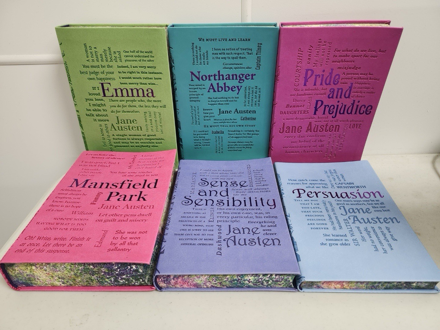 Jane Austen 6 Book Faux Leather Bound Set with Decorative Pages New