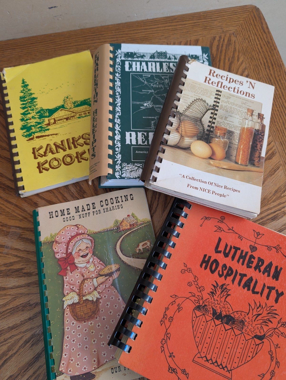LOT OF 5 COOKBOOKS – RANDOM Vintage, Spiral, Community, Church, Etc Cookbook Lot