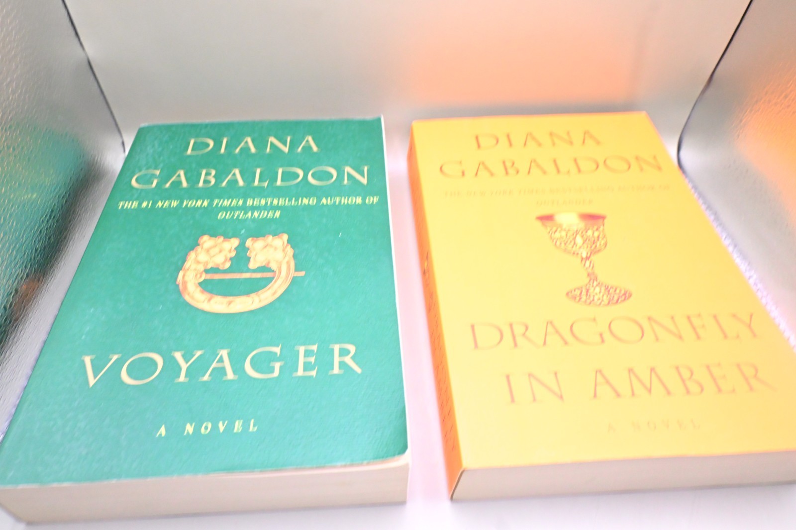 Diana Gabaldon Outlander Book Lot 8 HC PB Dragonfly Voyager Companion Set