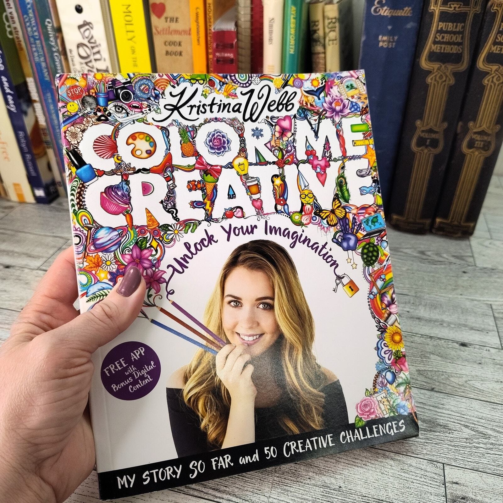 Color Me Creative Kristina Webb 2015 First Edition Softcover Art Challenge Book