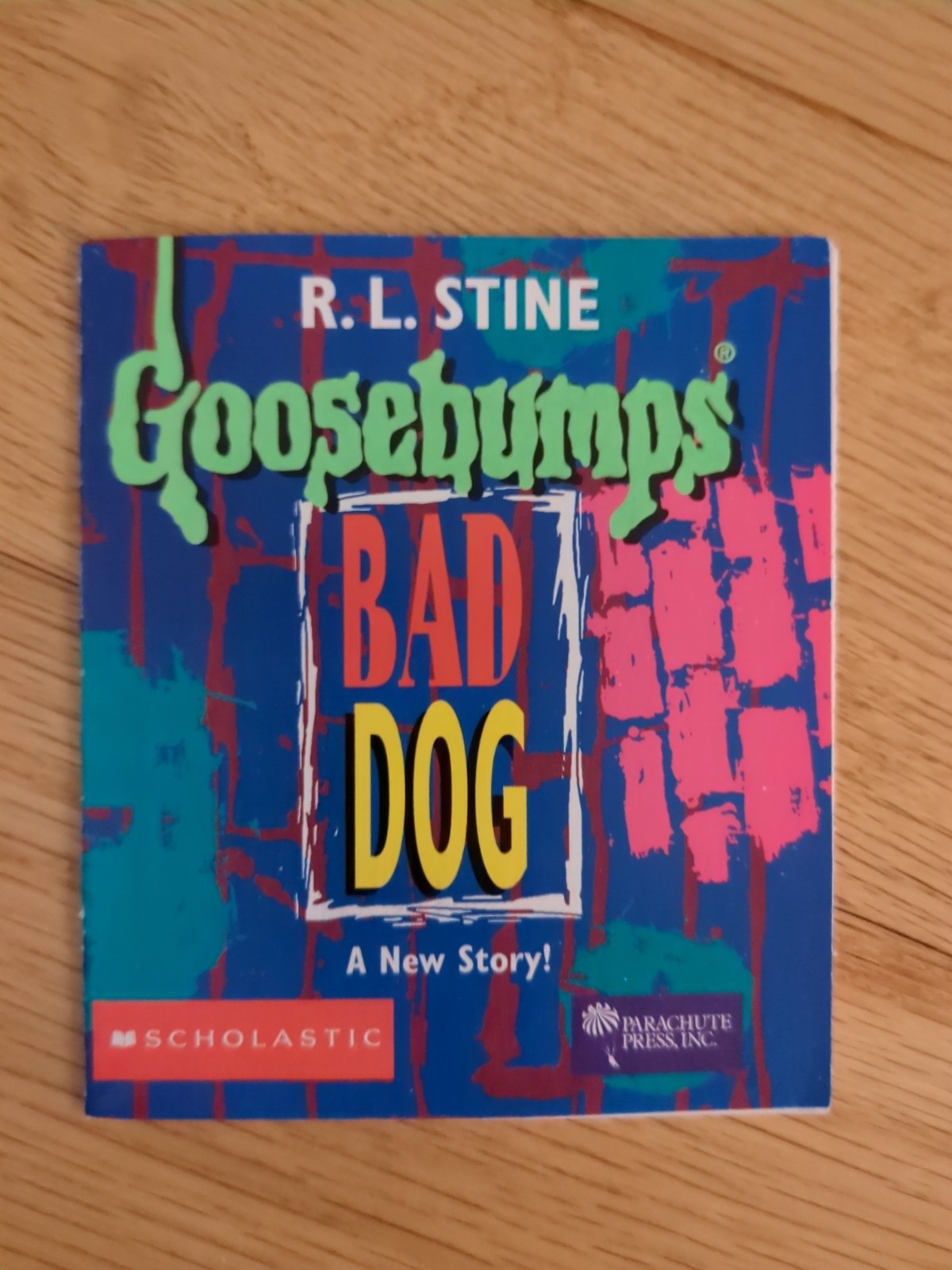 VTG 1996 R. L. Stine Mini Goosebumps Book Bad Dog Pepsi Promo RARE!!