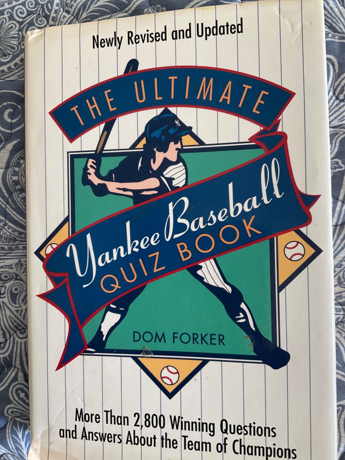 THE ULTIMATE YANKEE QUIZ BOOK, BY DOM FORKER 280 PAGES HARD COVER