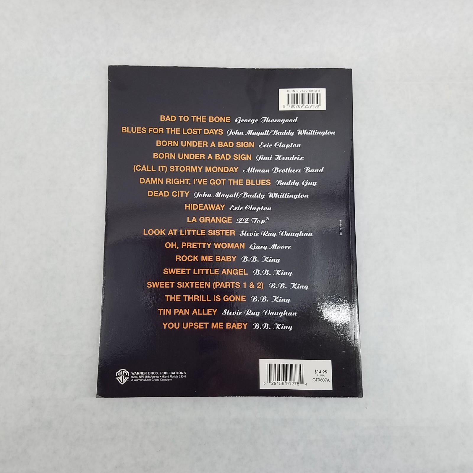 The New Essential Blues Guitar: Authentic Guitar TAB Edition – EXCELLENT COND!