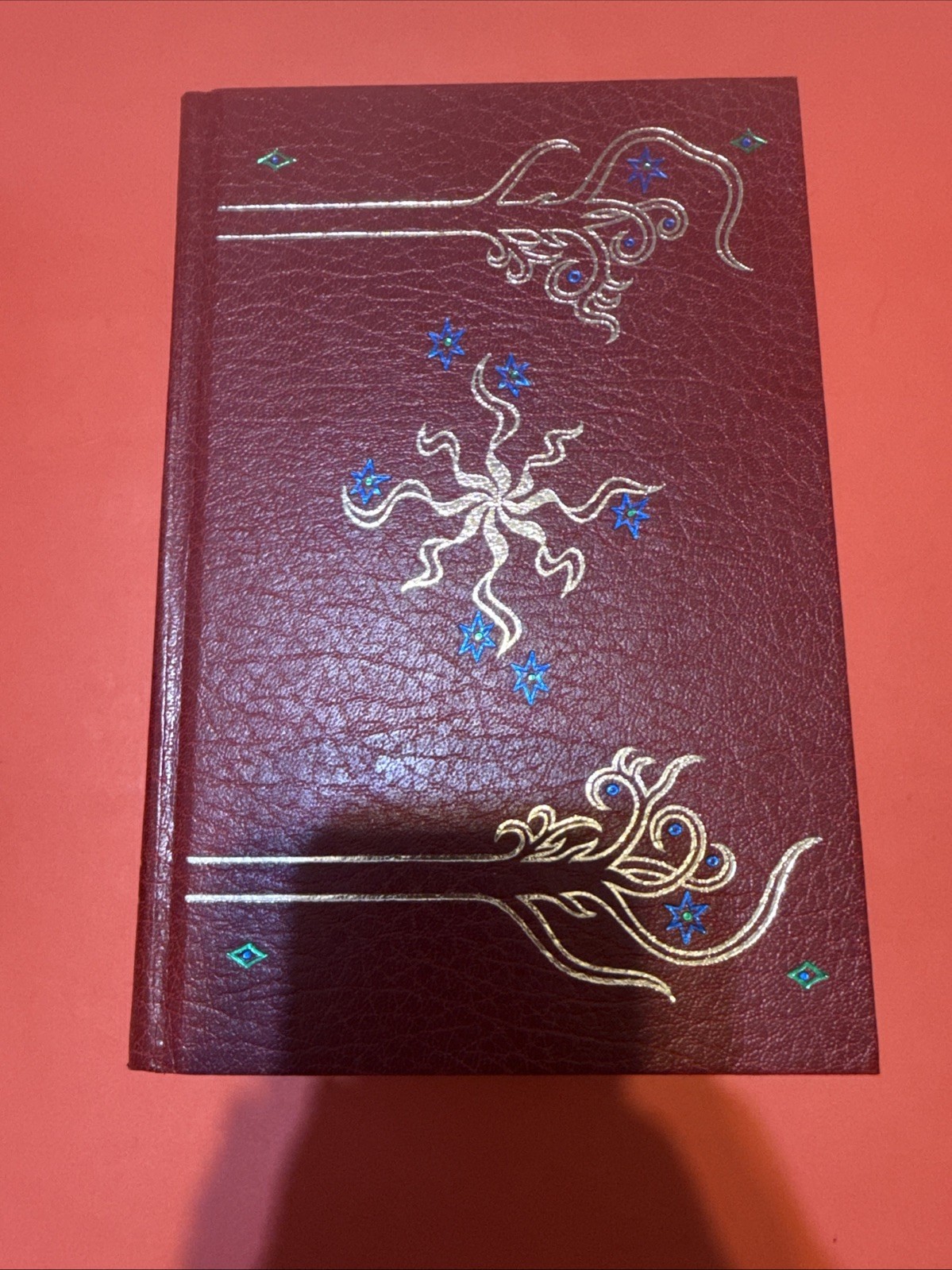 J.R.R. Tolkien The Lord of The Rings Collector’s Edition Hardcover w/ Slipcase
