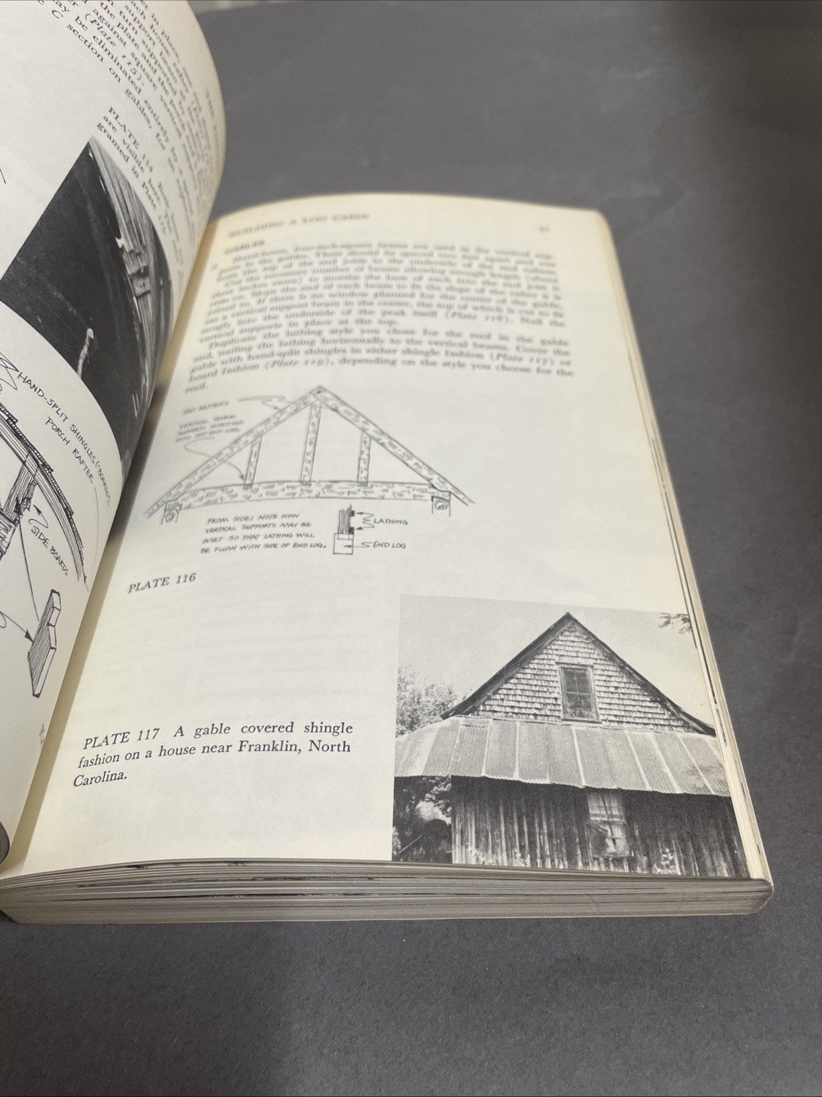 The Foxfire Book: Hog Dressing, Log Cabin Building, … Pb 1972