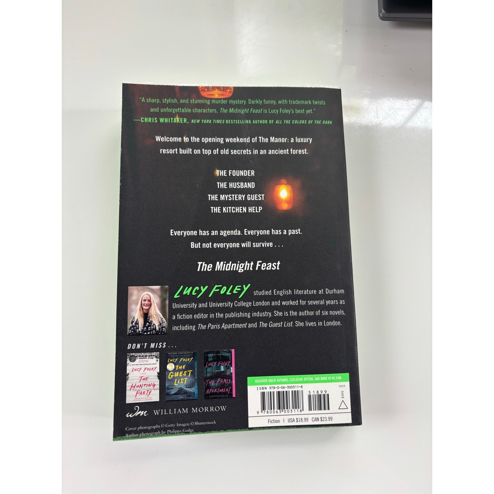 Paperback Book The Midnight Feast Lucy Foley Sprayed Edge Green