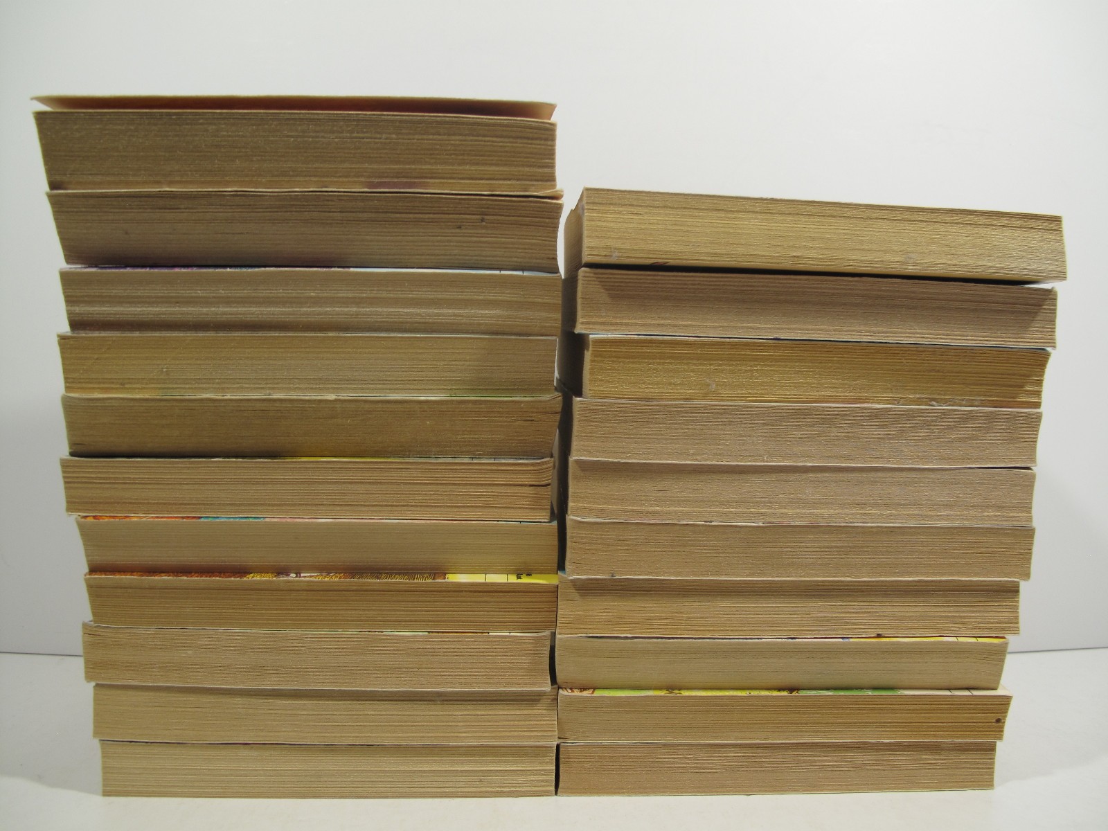 VTG Lot of 21 Illustrated Classic Edition Mini PB Books~Fantasy~People~Animals