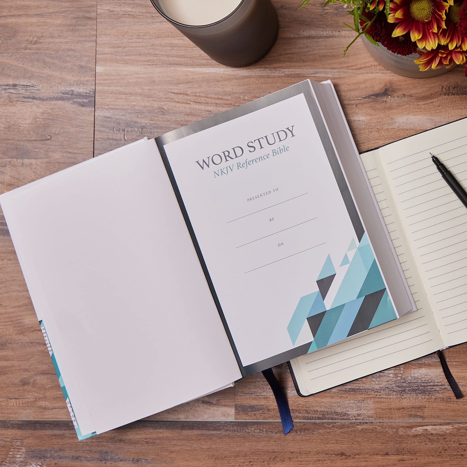 NKJV, Word Study Reference Bible, Leathersoft, Turquoise, Red Letter, Comfort…