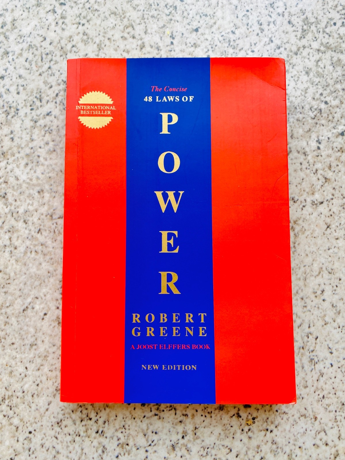 The Concise 48 Laws of Power by Robert Greene