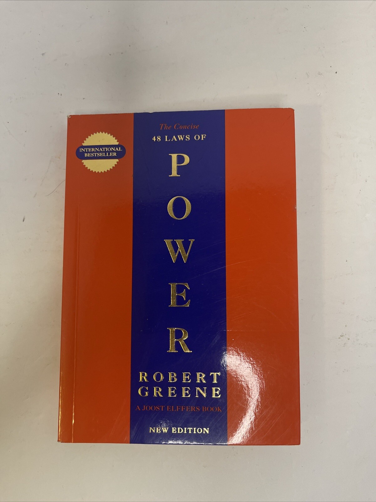 The Concise 48 Laws Of Power by Robert Greene ( Paperback, English )