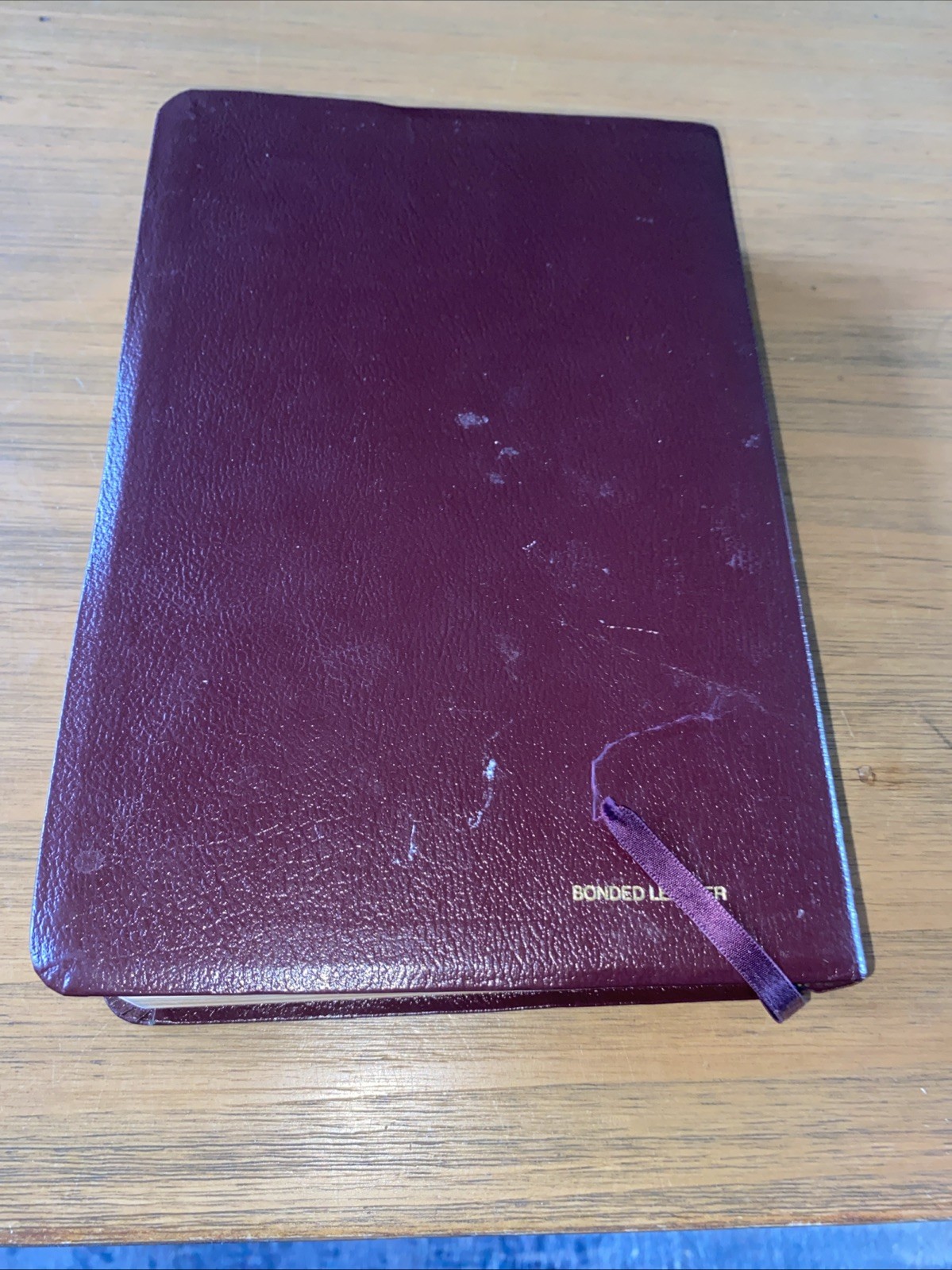 Holy Bible: People’s Parallel Edition King James Version New Living Translation,