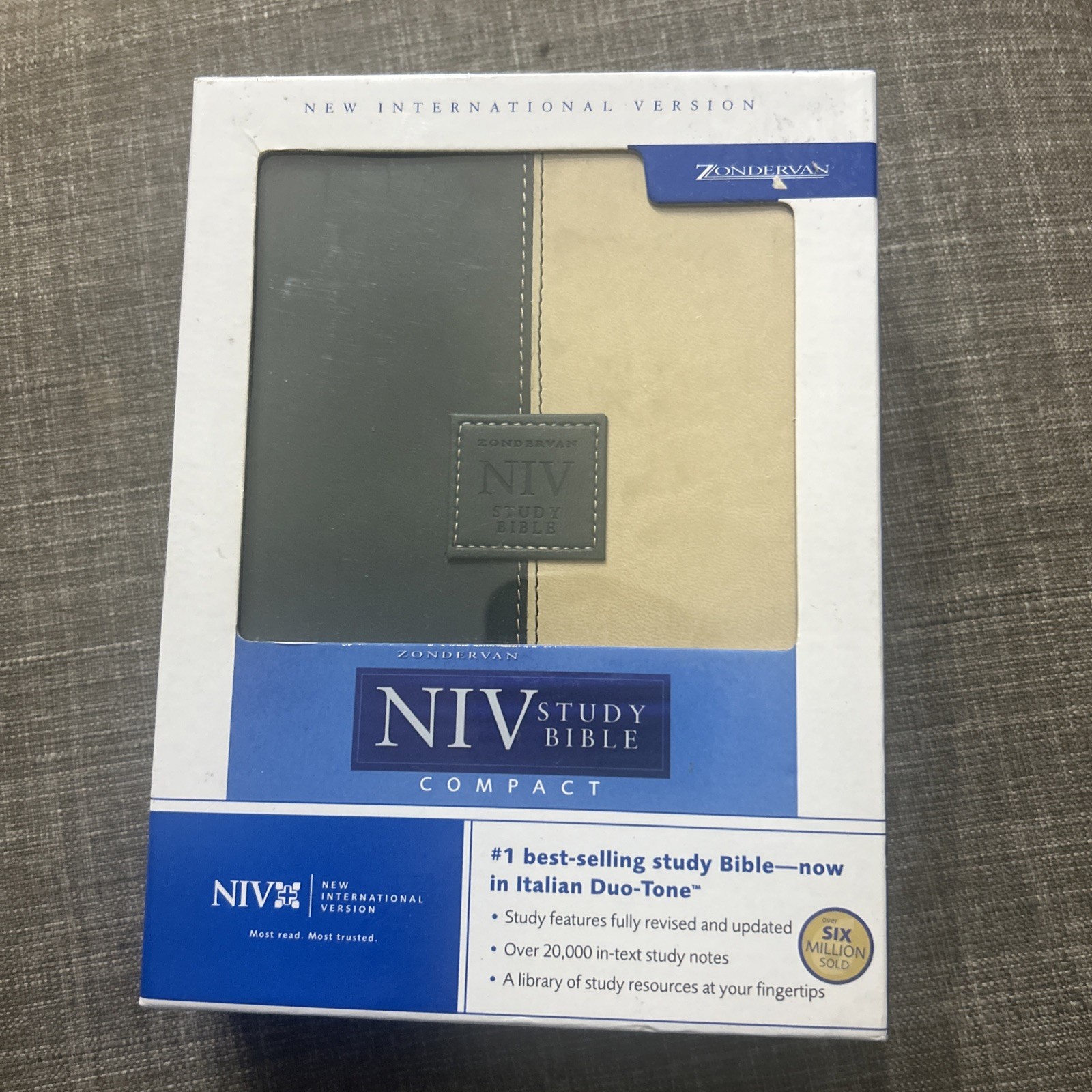 New King James NIV Study Bible Compact Zondervan Green Sand Faux Leather Bound