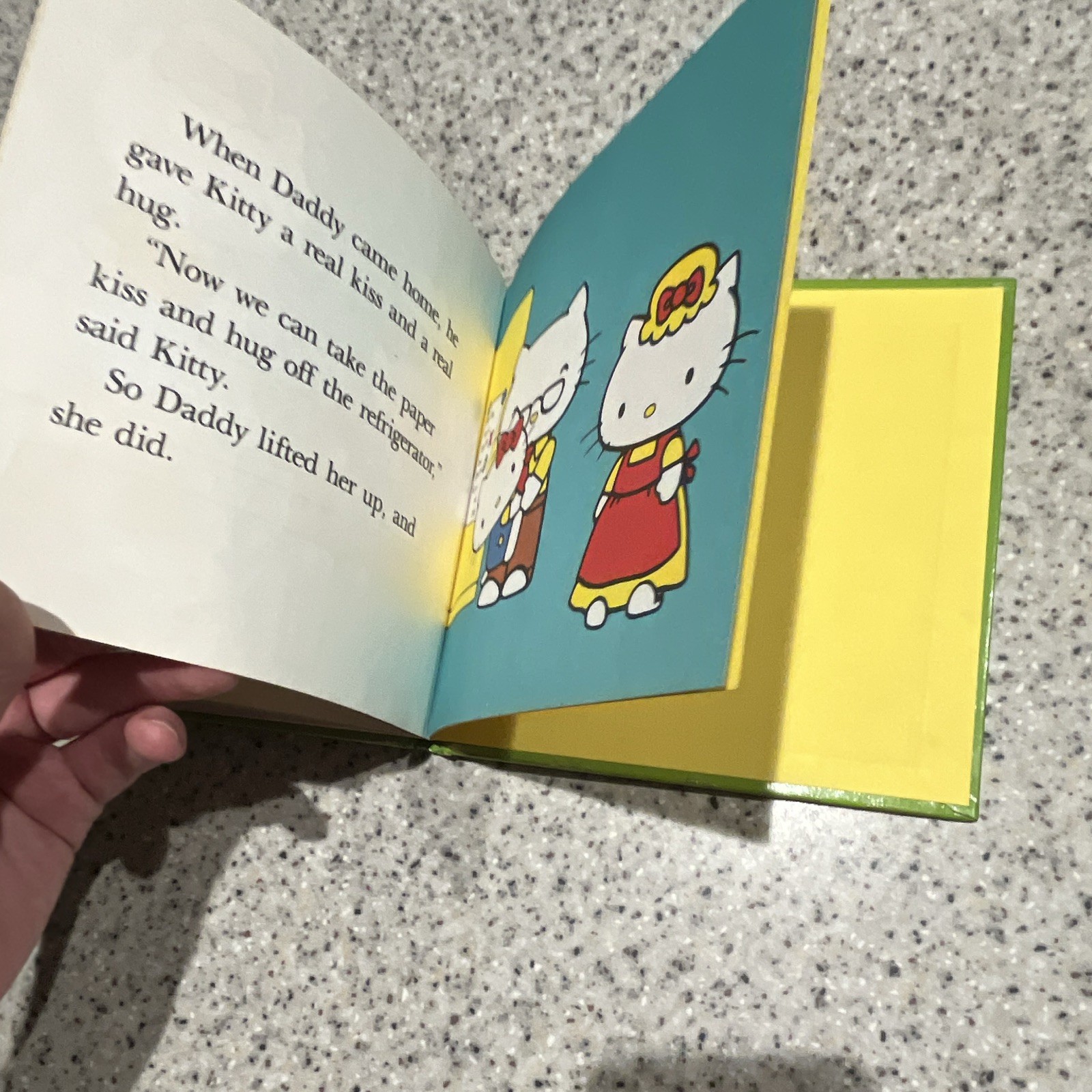 Hello Kitty’s Paper Kiss Hardcover Random House Illustrated 1982