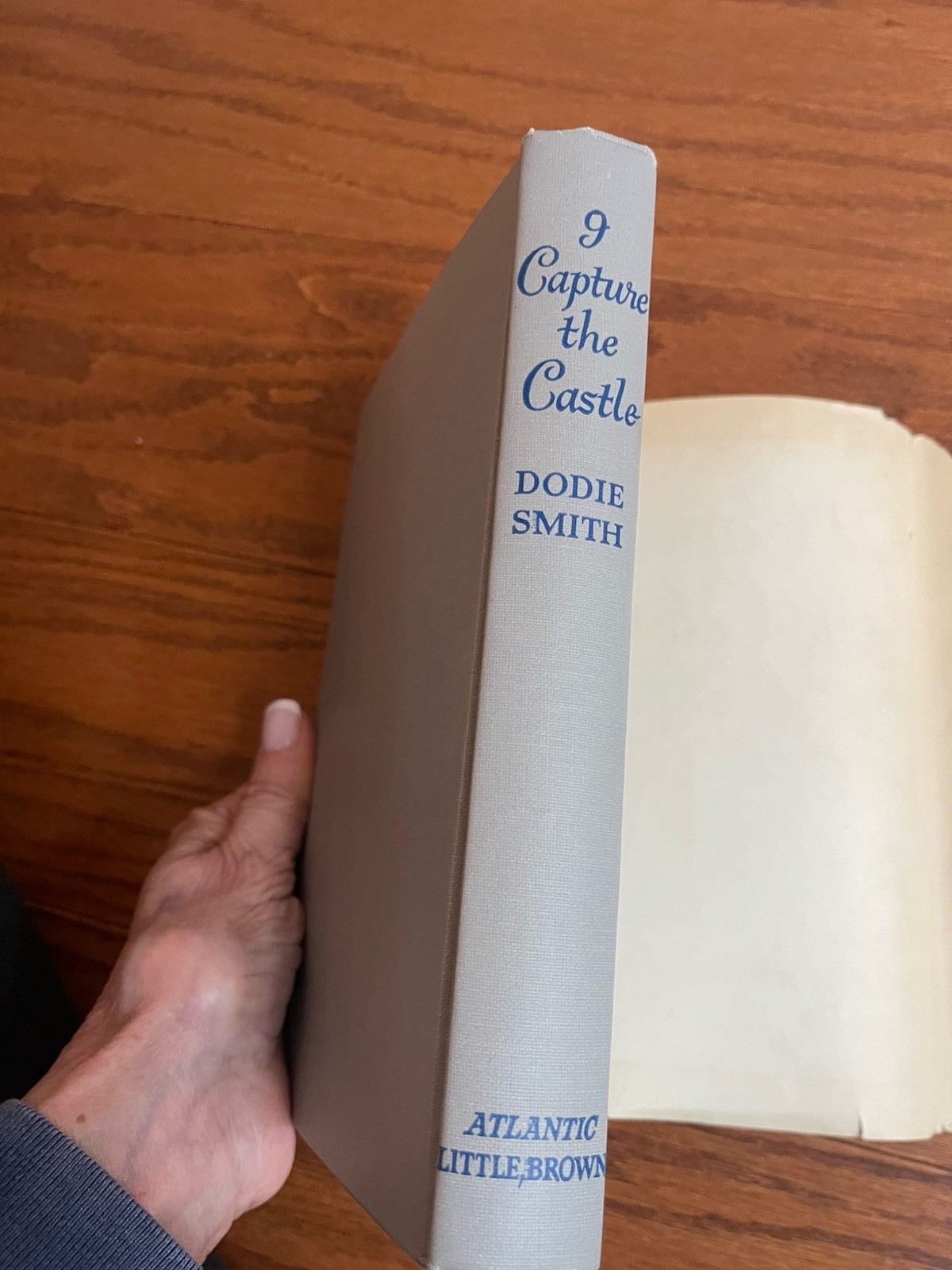 I Capture the Castle Dodie Smith 1948 Little Brown Book Club Edition w/ DJ HC