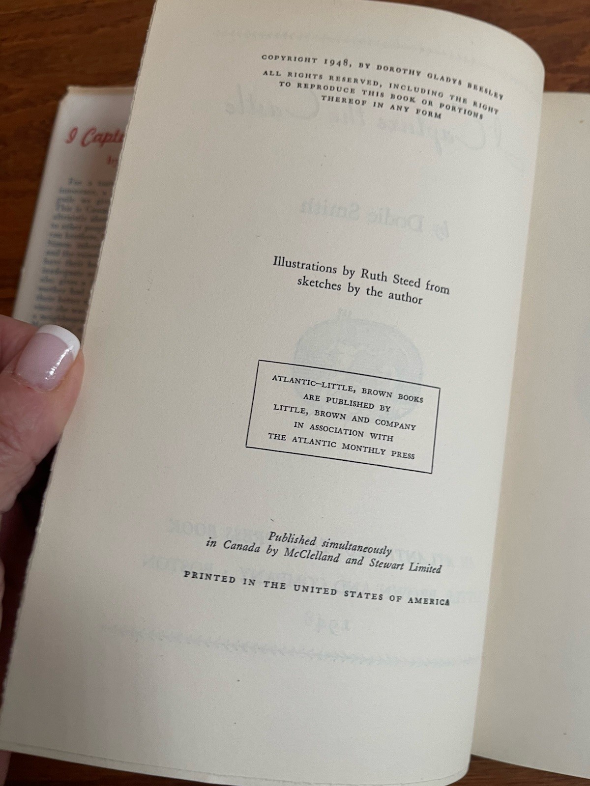 I Capture the Castle Dodie Smith 1948 Little Brown Book Club Edition w/ DJ HC