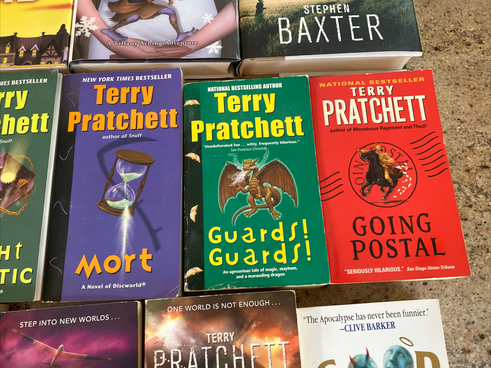 Terry Pratchett–Lot of 11 PB, 4 HC various titles, Good Omens, Jonny & the Bomb