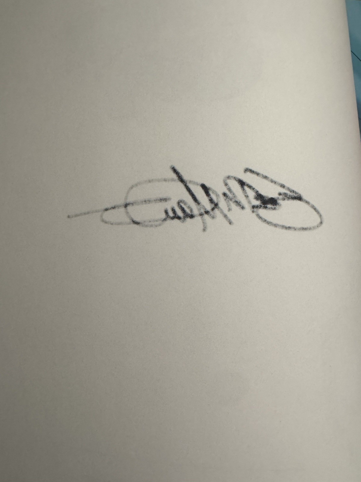 *SIGNED BY SETH MACFARLANE* Inside Family Guy An Illustrated History by F Moore