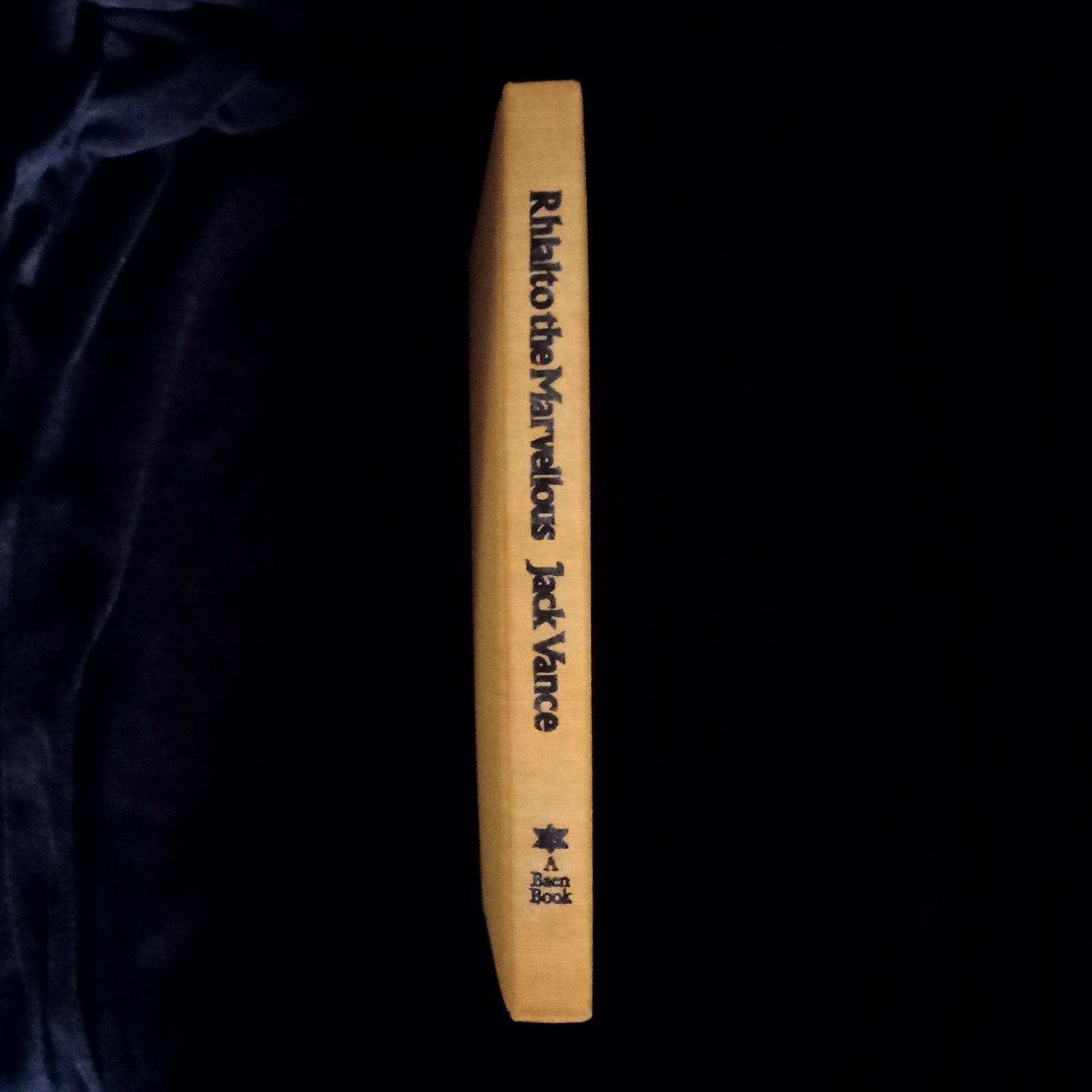 Rhialto the Marvellous by Jack Vance, Baen Books 1984, Hardback w/ Dust Jacket