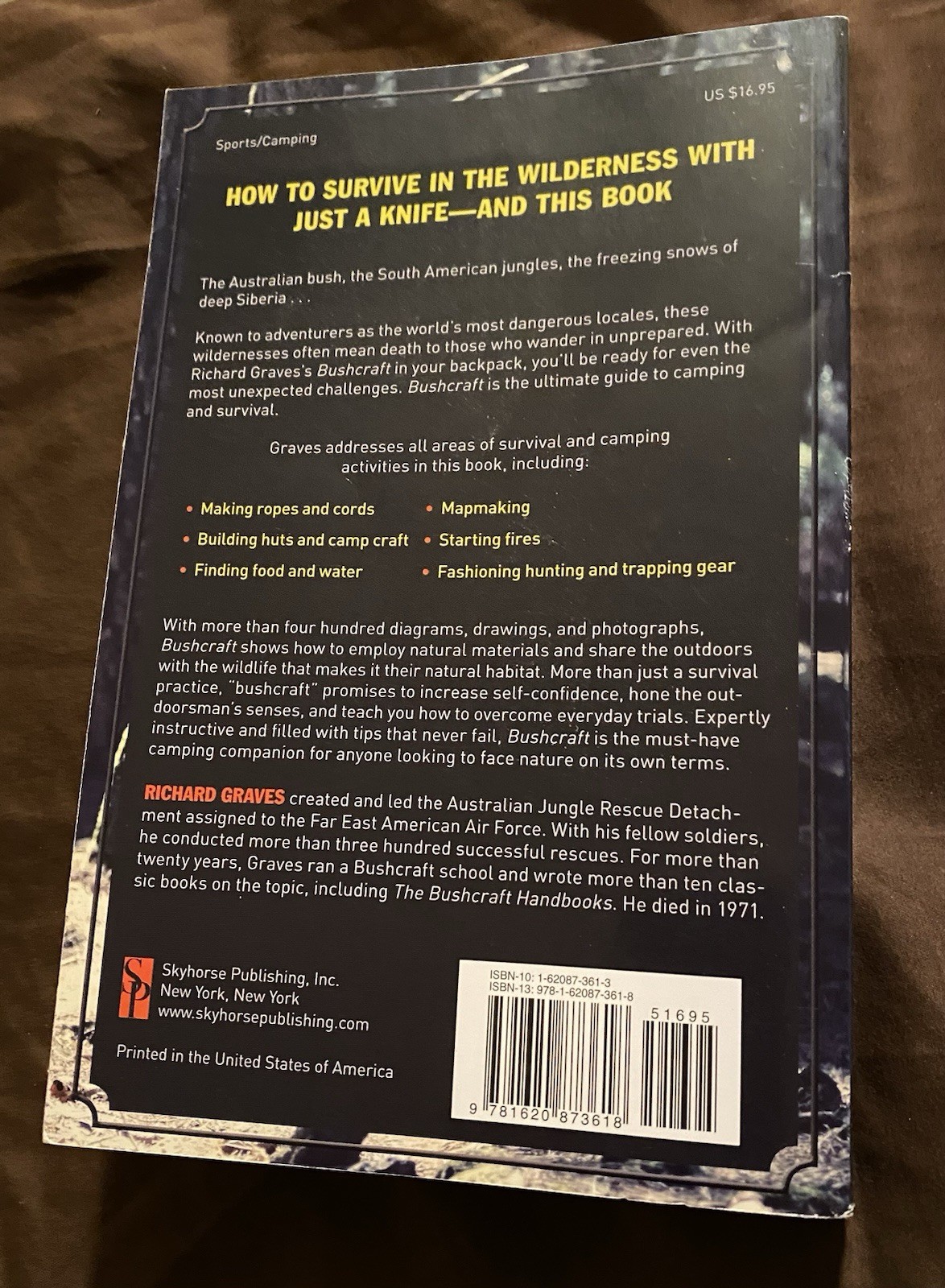 Bushcraft Ultimate Guide Book Survival in Wilderness Covering All Areas 344 Pg
