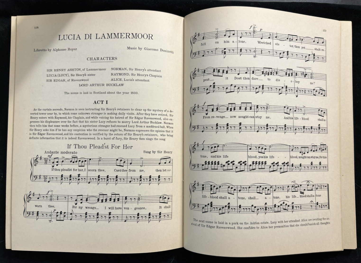 Grand Opera with A Victrola Book (256 pages)