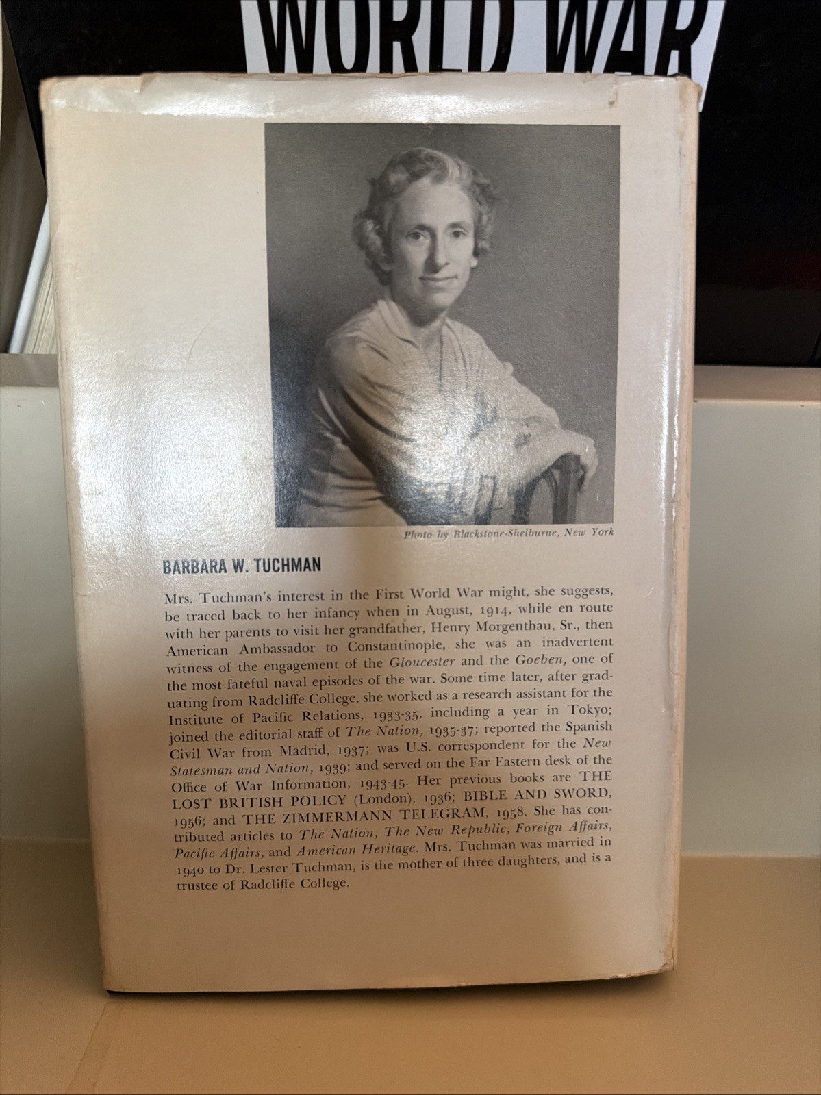 The Guns of August – HCDJ 1963, by Barbara W. Tuchman Fourth Printing