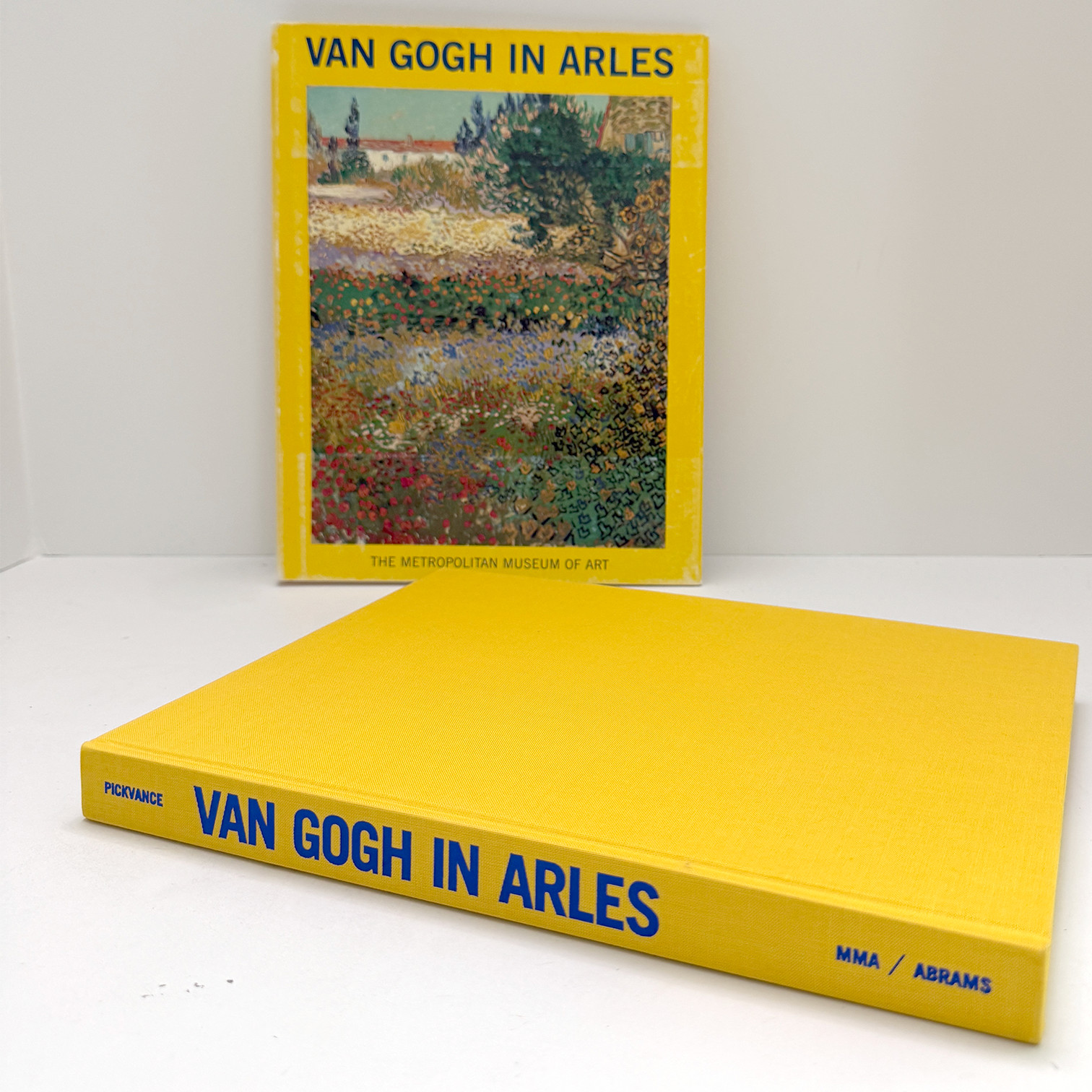 Van Gogh in Arles by Ronald Picvance The Metropolitan Museum of Art 1984 – HC/DJ